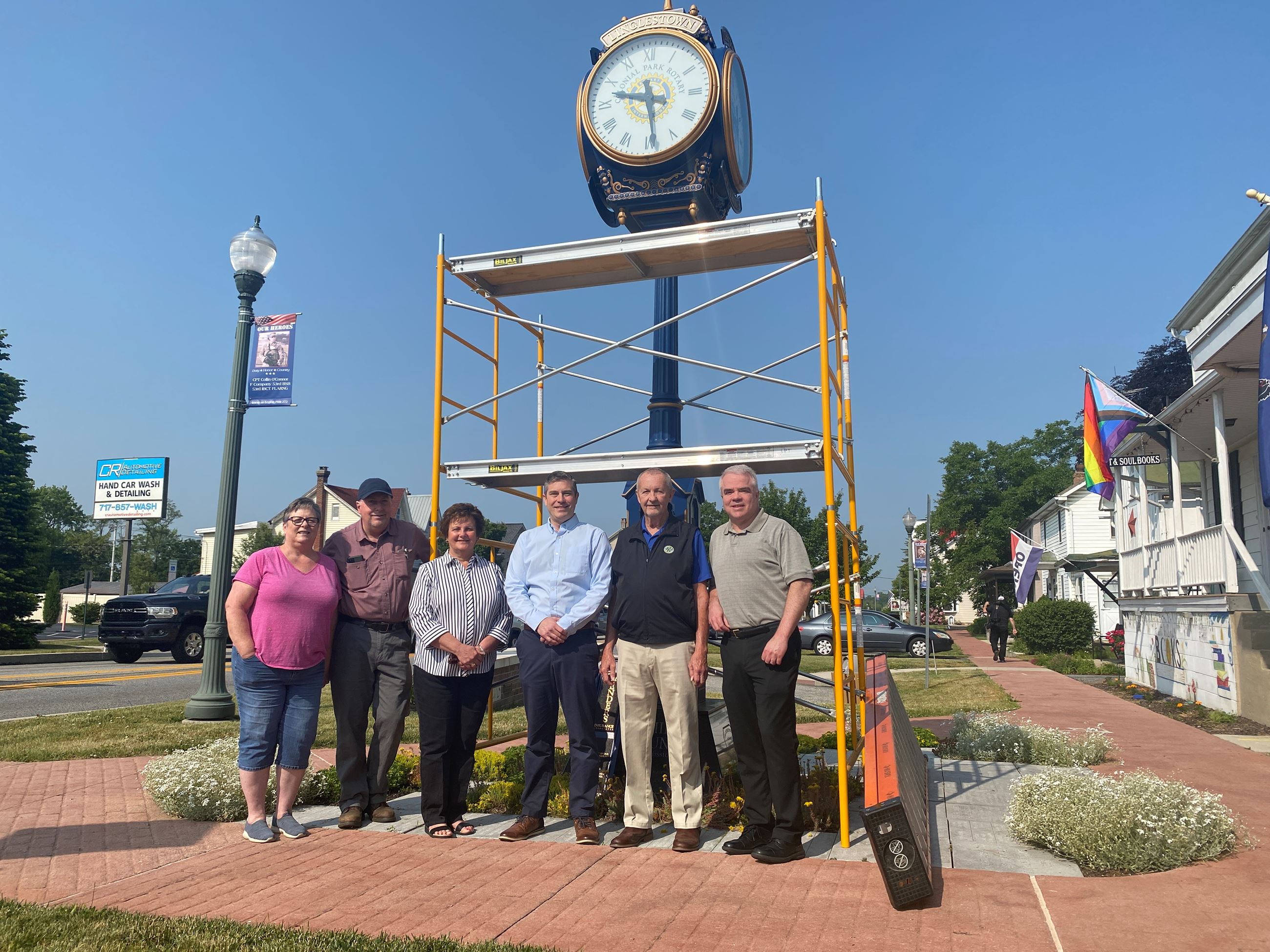 Linglestown Clock group shot